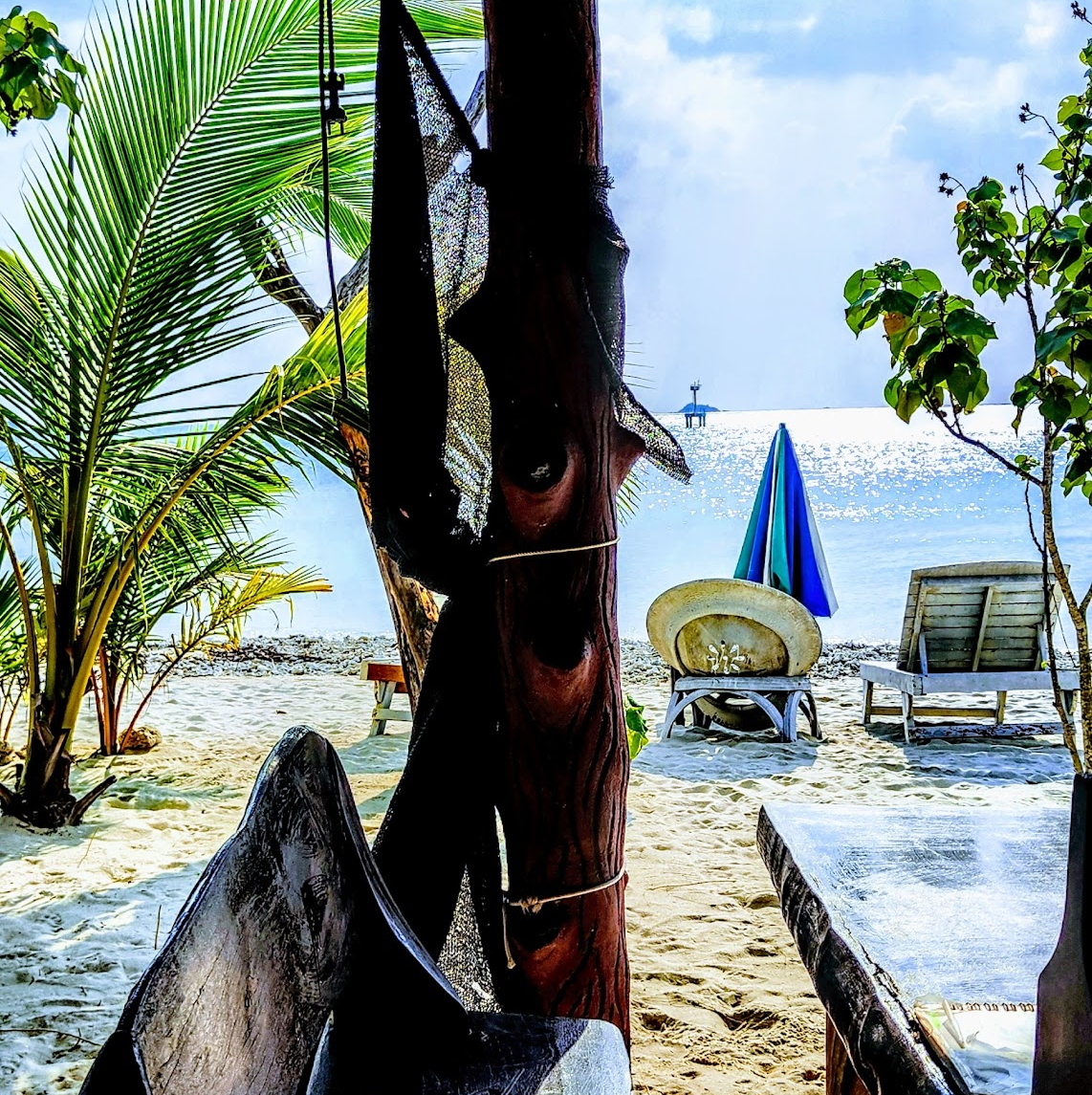 Sritanu-zen-beach-Koh-Phangan