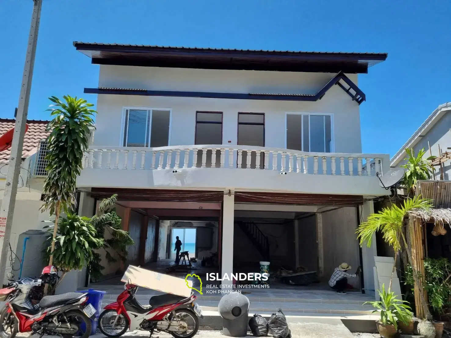 2 storey villa on Chaloklum beach