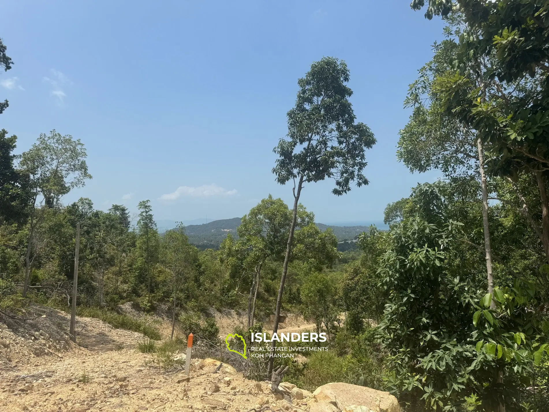 Amazing seaview and jungleview land with good potential in Sritanu (dirty road, no electricity), 3,8925 Rai