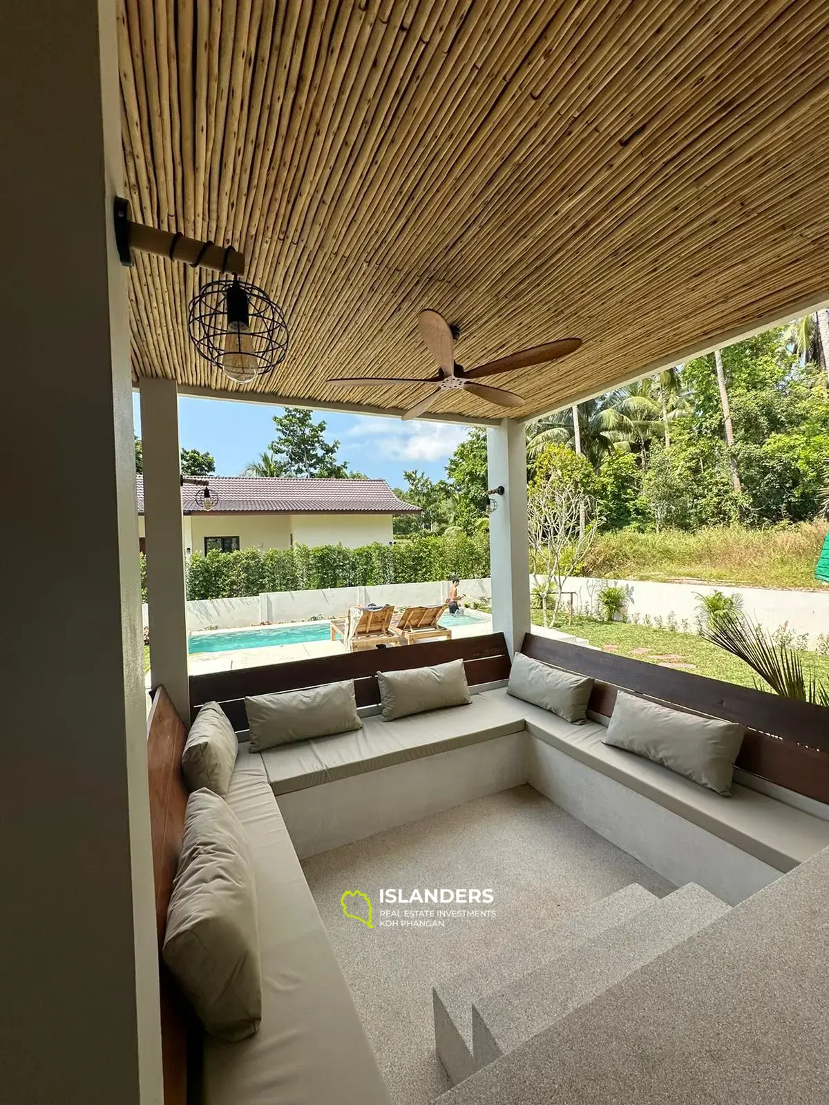 Spacious 3-bedroom villa with private pool in Coconut Lane