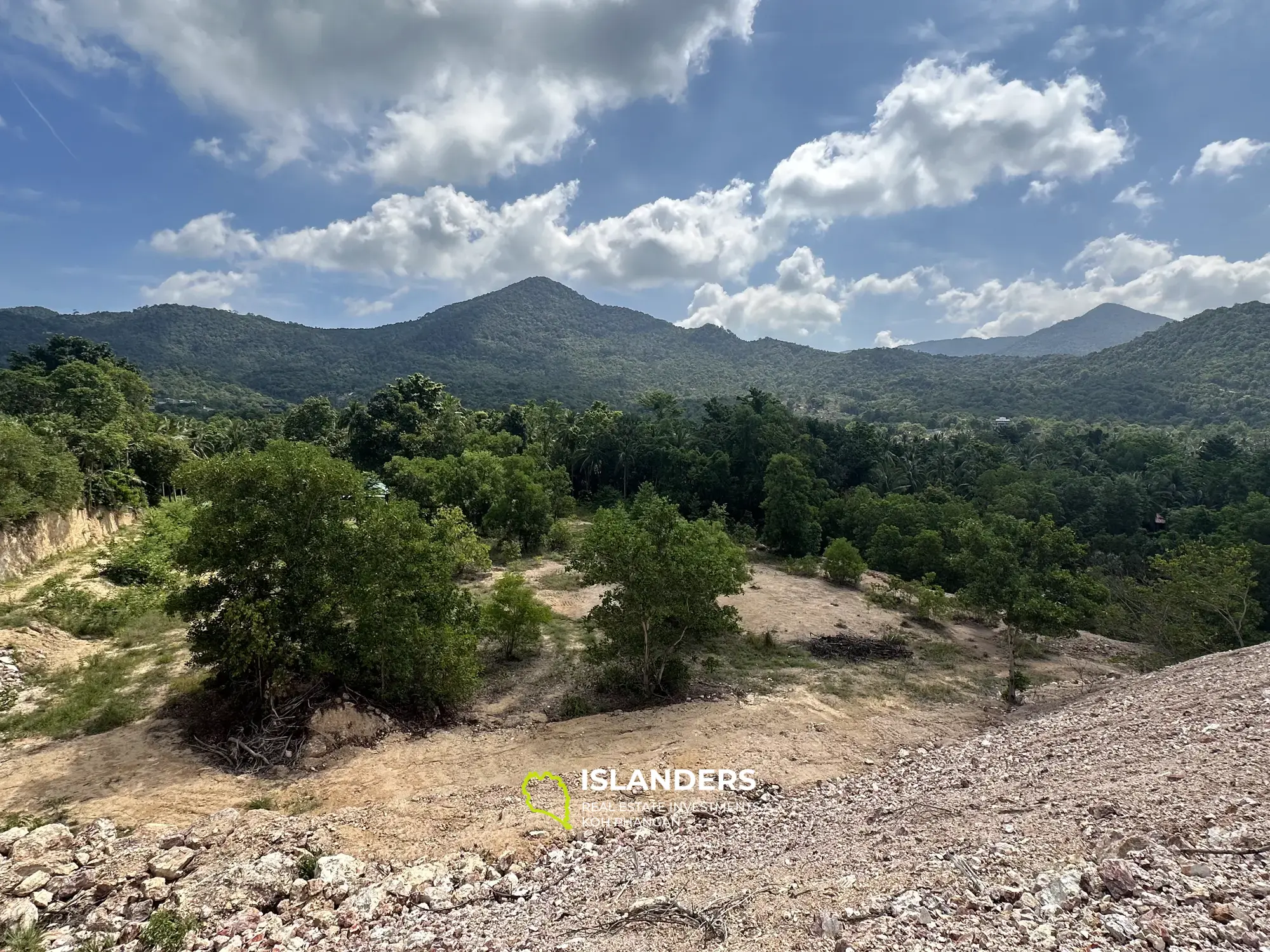 Flat land with amaizing Mountain View on Chalock Ban Kao