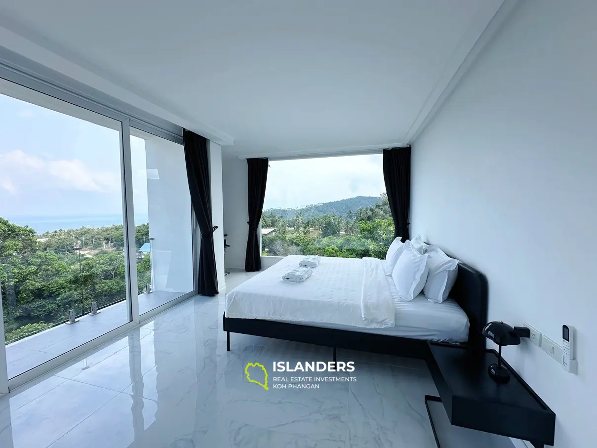 Premium area – 3-bedroom sea view villa