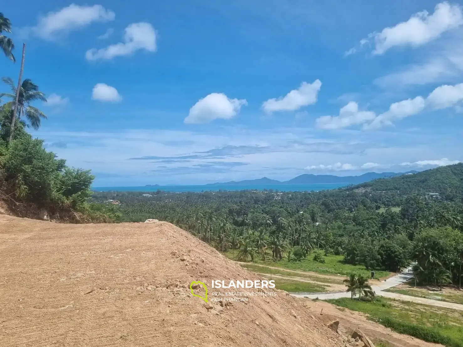 Seaviev plot 2000sqm ( 1rai-1ngan) Maenam 7M