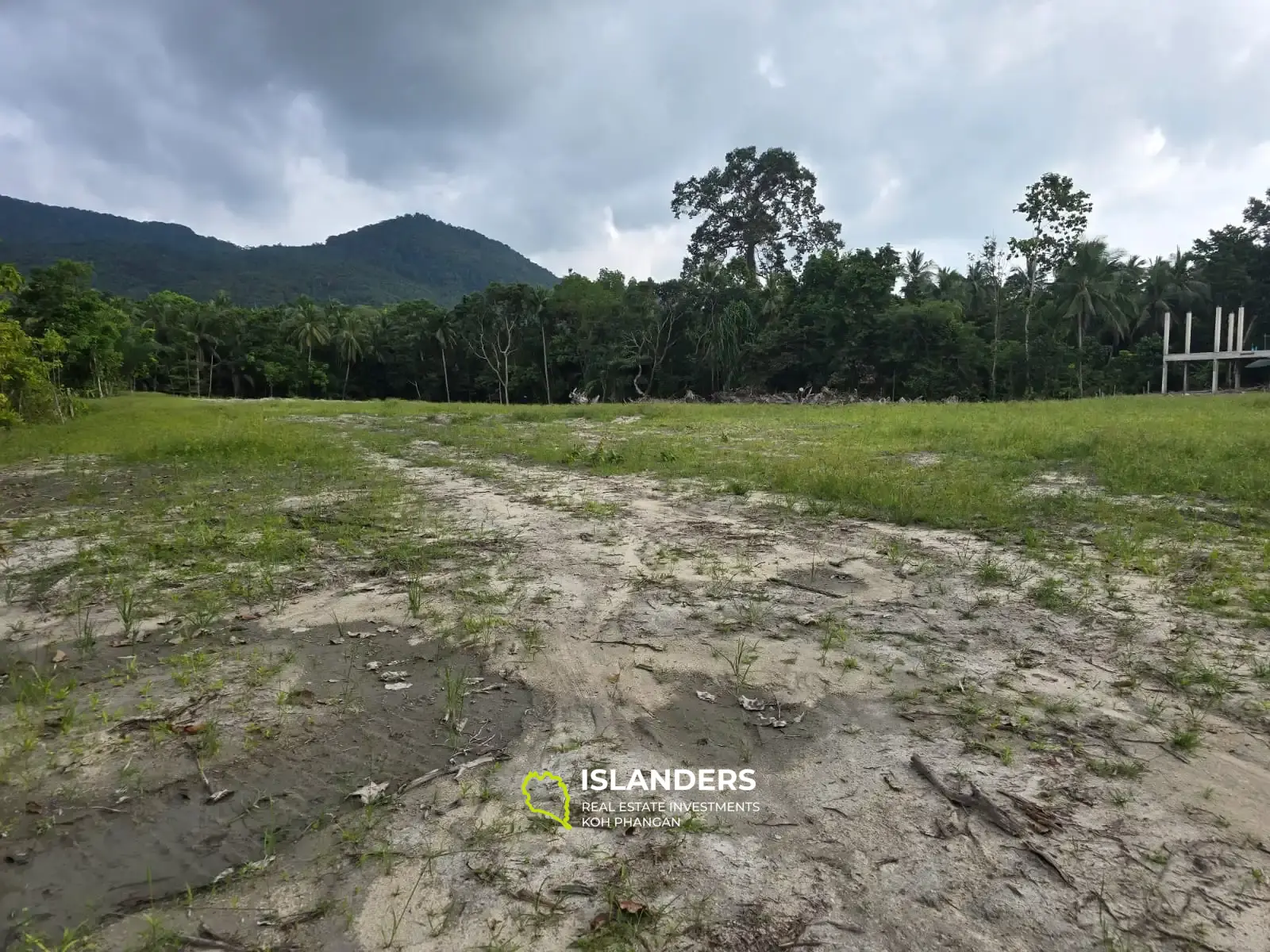 Flat Land on Main Road to Thongsala