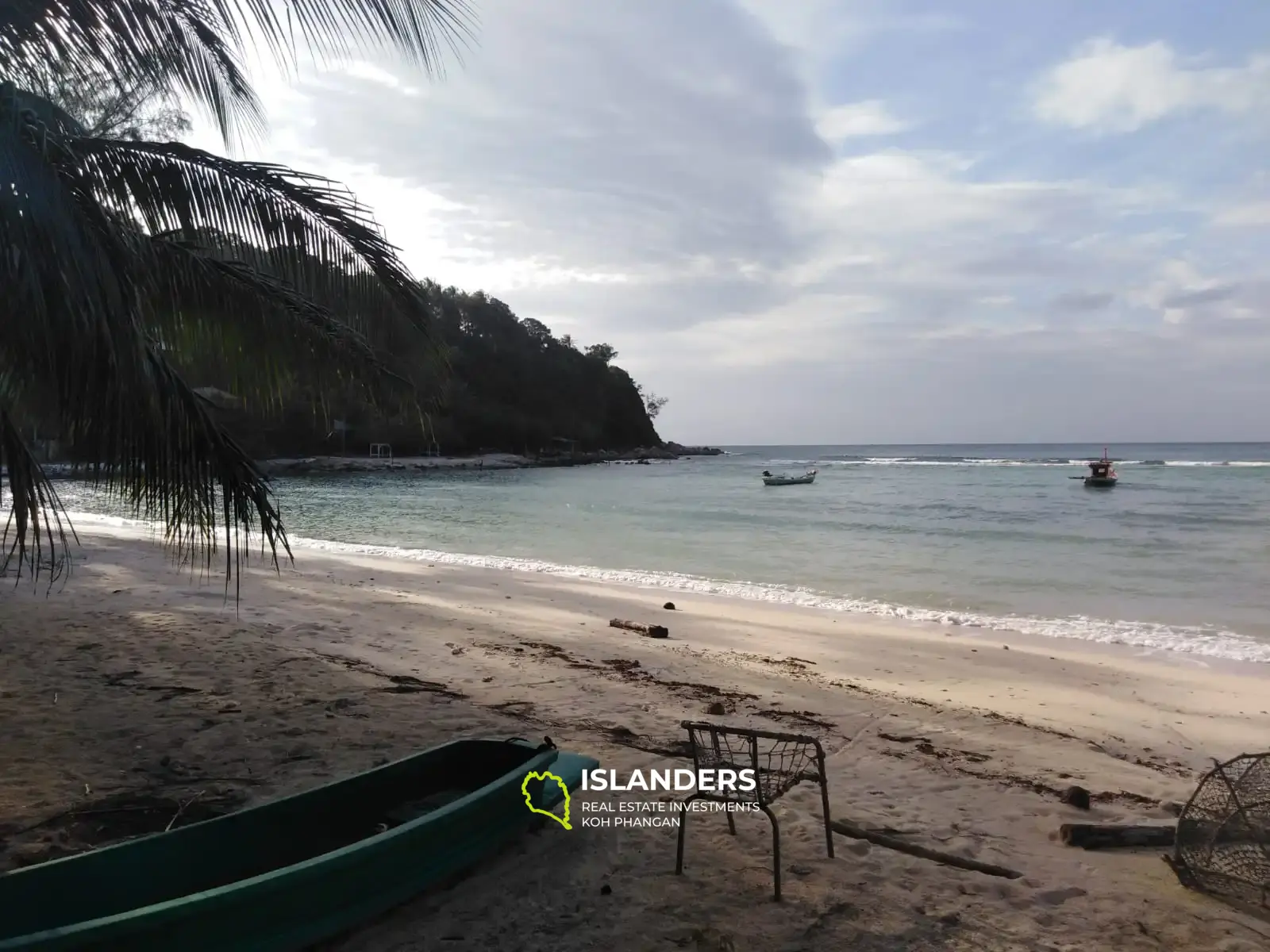 ที่ดินติดชายหาด หาดสลัด