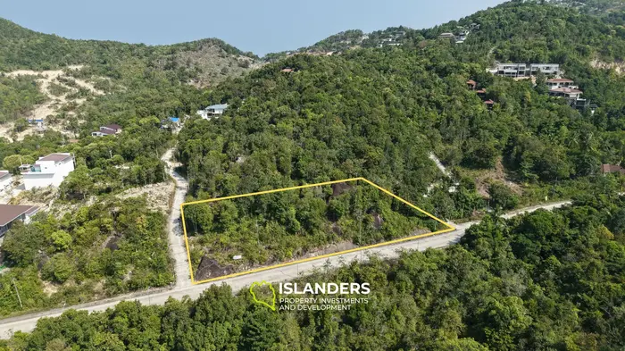 🏝️ For Sale – Prime Area Land in North Srithanu | Sea & Mountain Views 1.2 Rai