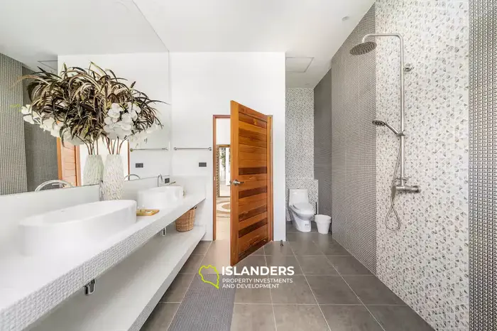 Luxury 3-Bedroom Sea View Pool Villa on 1 Rai Land – Srithanu Area