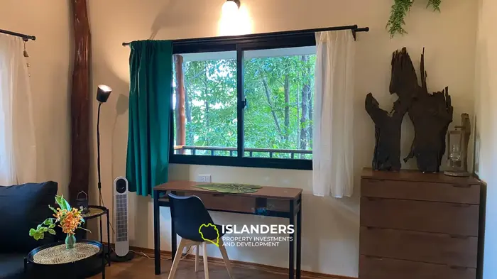 อสังหาริมทรัพย์เพื่อการลงทุนพร้อมบ้านสองหลังขาย - เกาะพะงัน