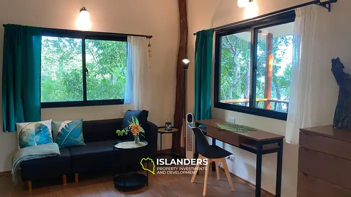 อสังหาริมทรัพย์เพื่อการลงทุนพร้อมบ้านสองหลังขาย - เกาะพะงัน