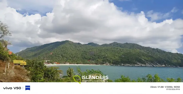 AMEZING  HAAD RIN'S CROWN JEWEL 