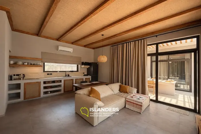 Luxury 2-bedroom villas in central location