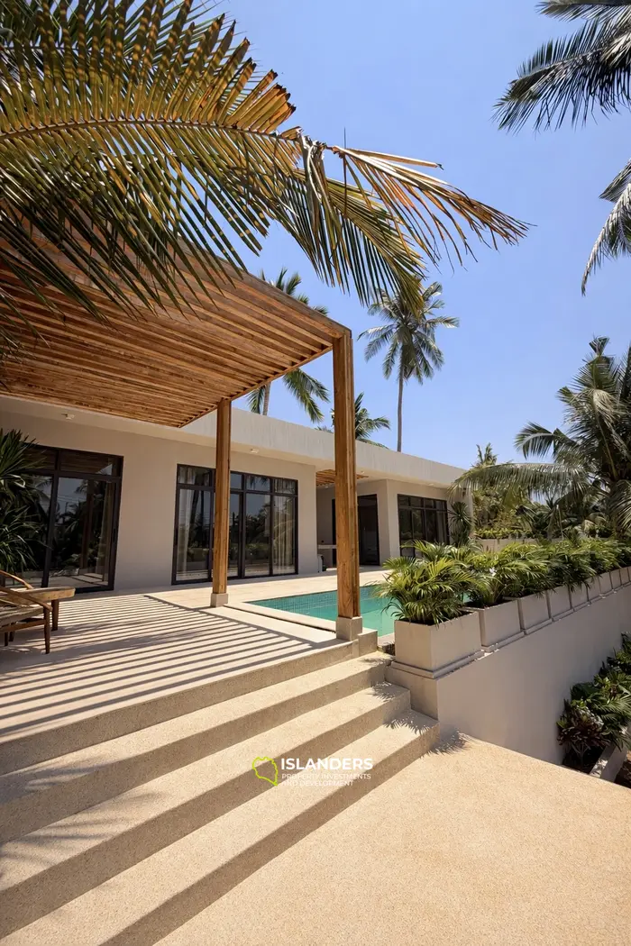 Luxury 2-bedroom villas in central location