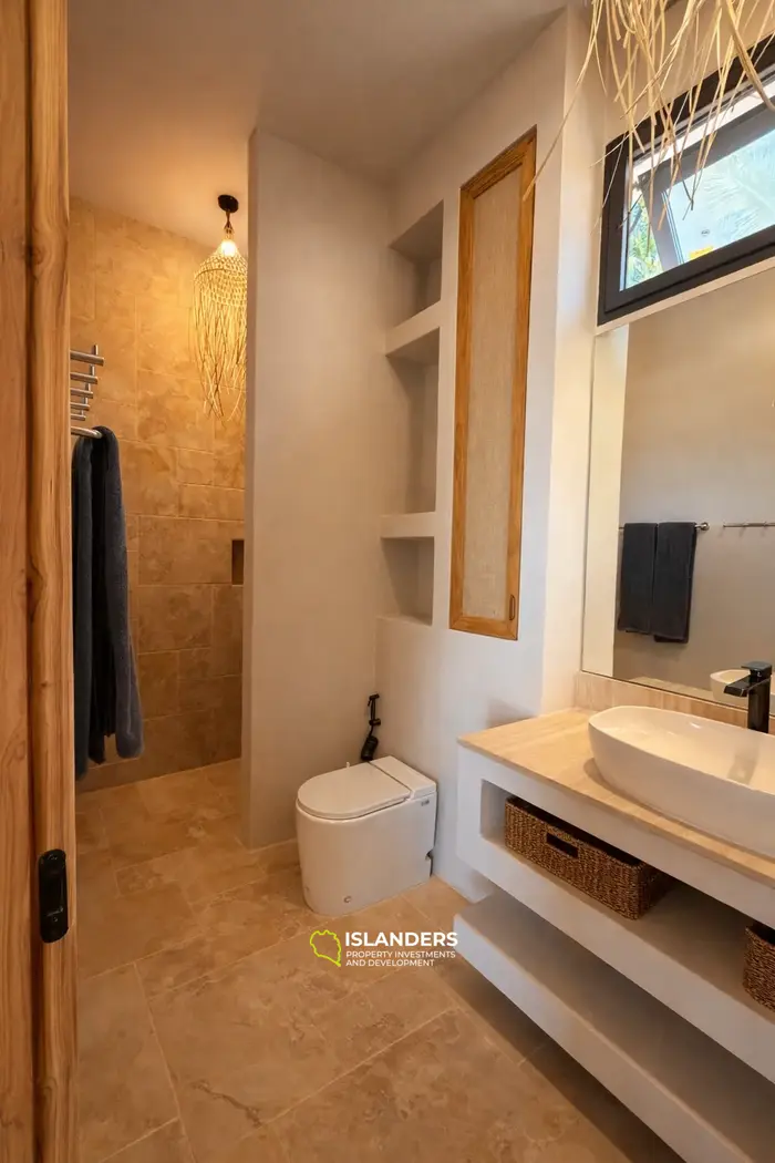 Luxury 2-bedroom villas in central location