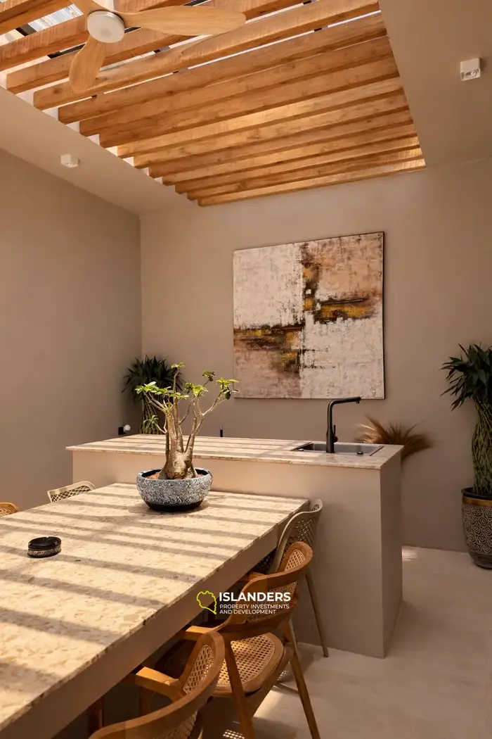 Luxury 2-bedroom villas in central location