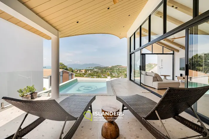 Brand new 3 bdrm pool villa with panoramic sea views (Plai Laem)