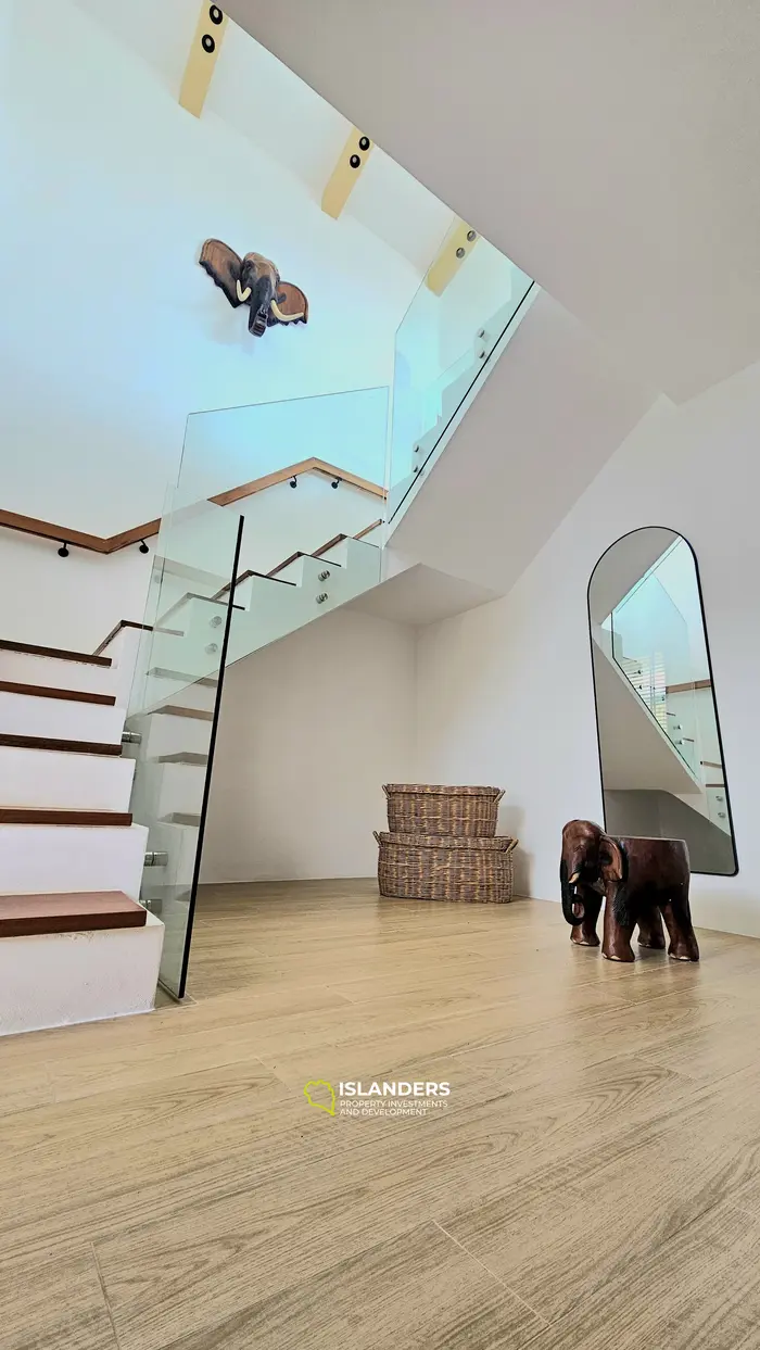 3 bdrm pool villa with sea and Big Buddha view (Plai Laem)