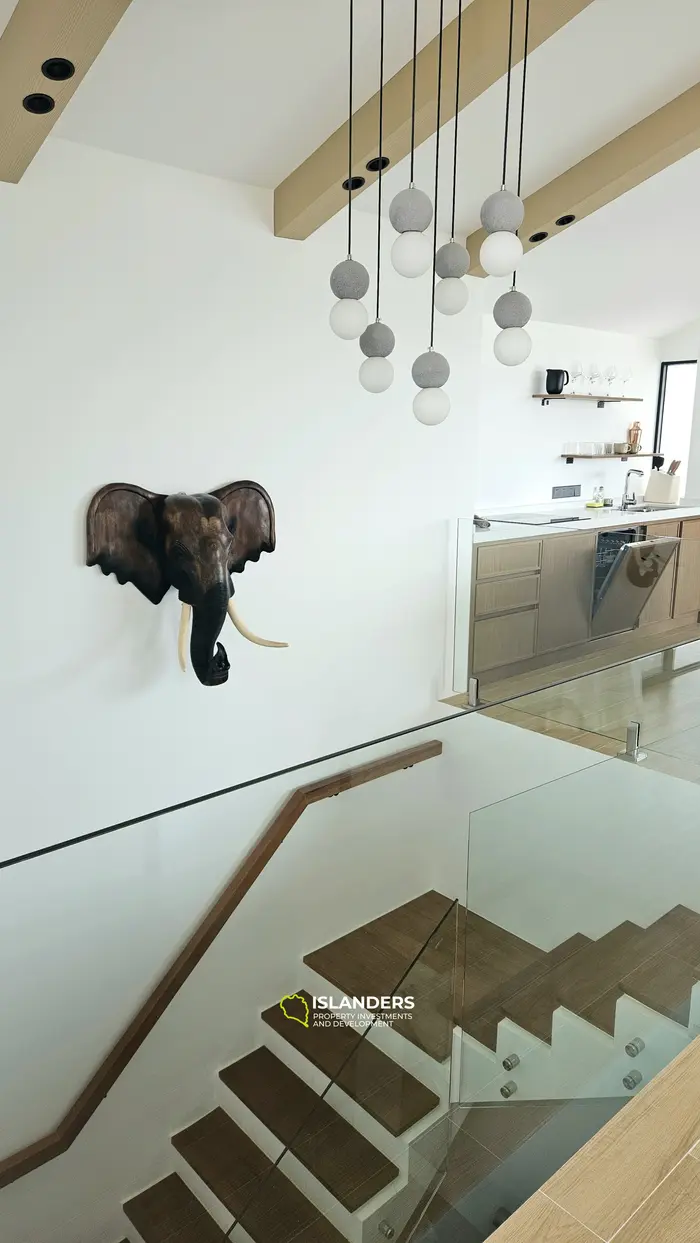 3 bdrm pool villa with sea and Big Buddha view (Plai Laem)