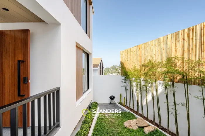 3 bdrm pool villa with sea and Big Buddha view (Plai Laem)