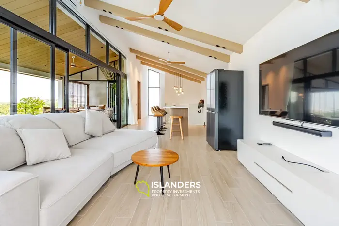 3 bdrm pool villa with sea and Big Buddha view (Plai Laem)