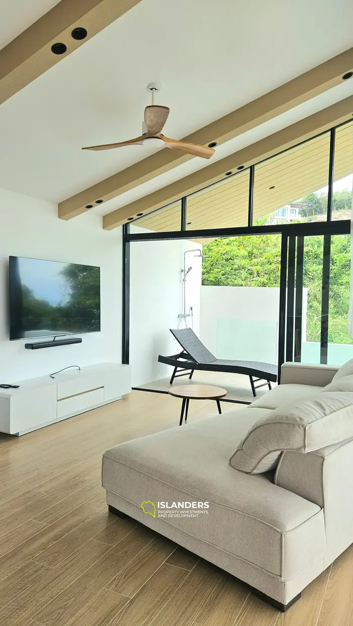 3 bdrm pool villa with sea and Big Buddha view (Plai Laem)