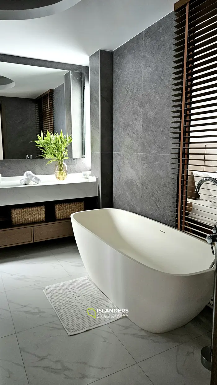 3 bdrm pool villa with sea and Big Buddha view (Plai Laem)