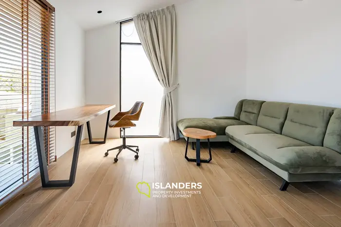 Brand new 3 bdrm pool villa with sea view (Plai Laem)