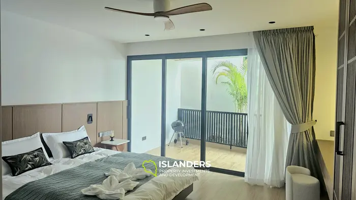 Brand new 3 bdrm pool villa with sea view (Plai Laem)