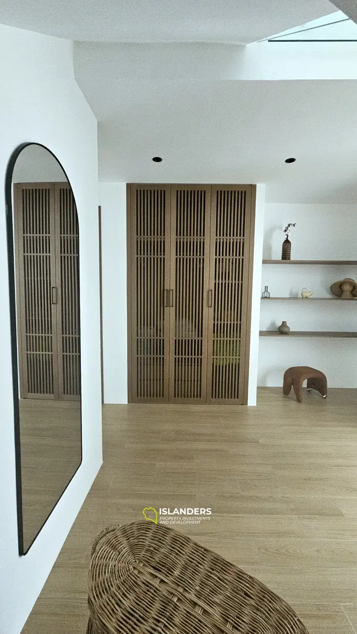 Brand new 3 bdrm pool villa with sea view (Plai Laem)