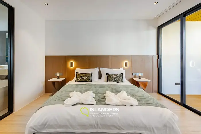 Brand new 3 bdrm pool villa with sea view (Plai Laem)