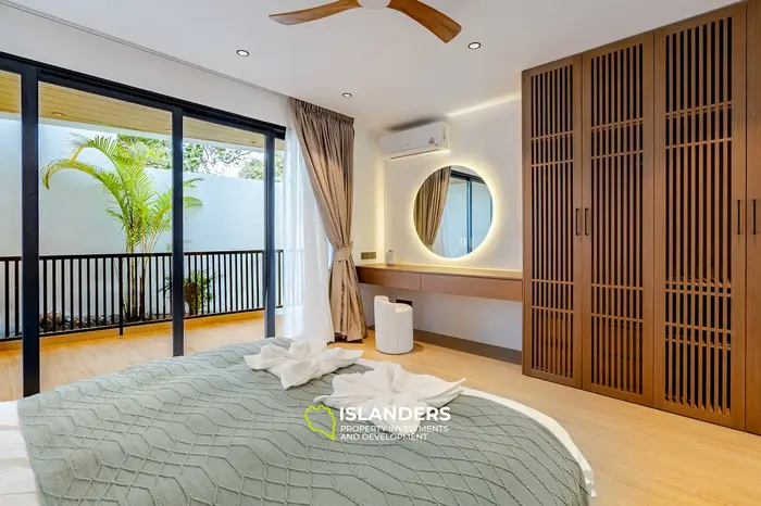 Brand new 3 bdrm pool villa with sea view (Plai Laem)