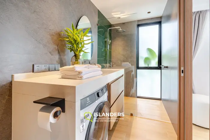 Cozy 3-bdrm pool villa overlooking the sea (Plai Laem)