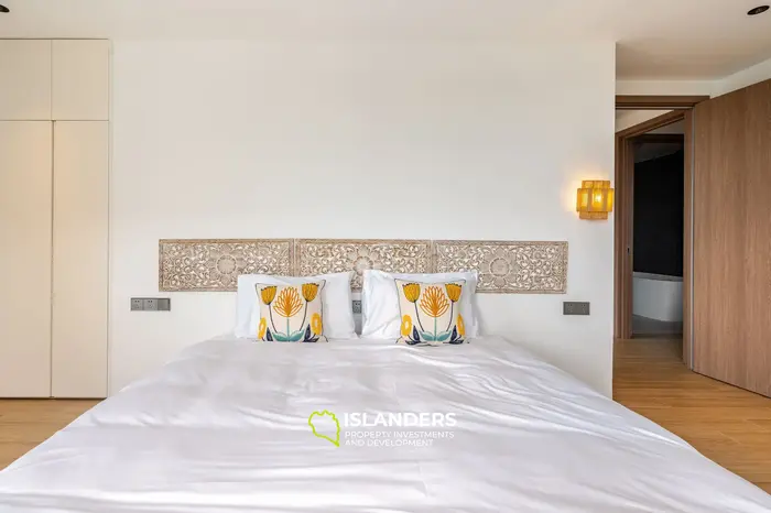 Cozy 3-bdrm pool villa overlooking the sea (Plai Laem)