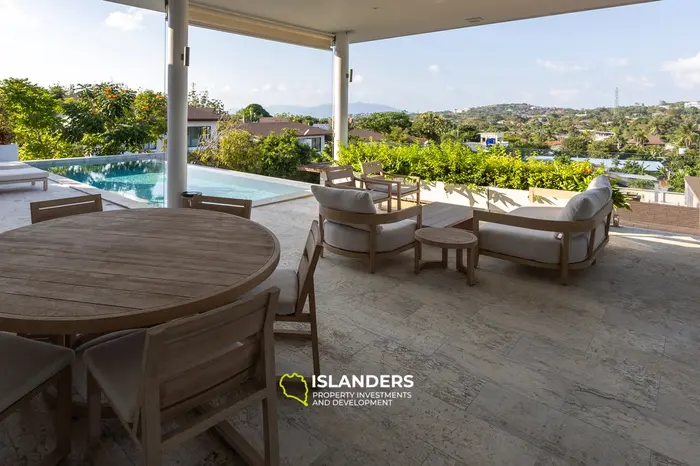 Modern 4-bdrm pool villa with cinema and partial sea view (Plai Laem)