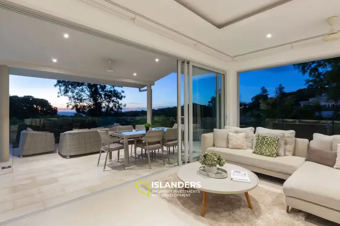 4-bdrm pool villa with panoramic views of the bay and sea (Bophut)