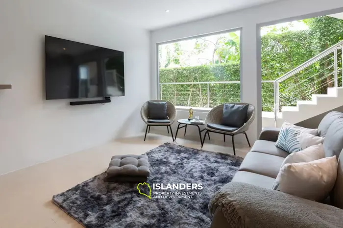 4-bdrm pool villa with panoramic views of the bay and sea (Bophut)