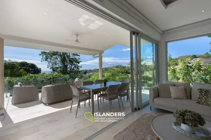 4-bdrm pool villa with panoramic views of the bay and sea (Bophut)