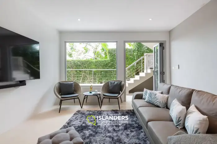 4-bdrm pool villa with panoramic views of the bay and sea (Bophut)