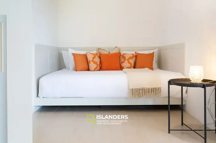 4-bdrm pool villa with panoramic views of the bay and sea (Bophut)