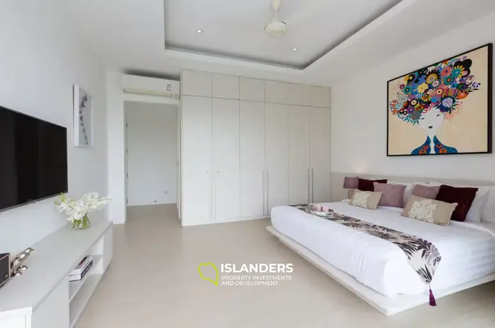 4-bdrm pool villa with panoramic views of the bay and sea (Bophut)