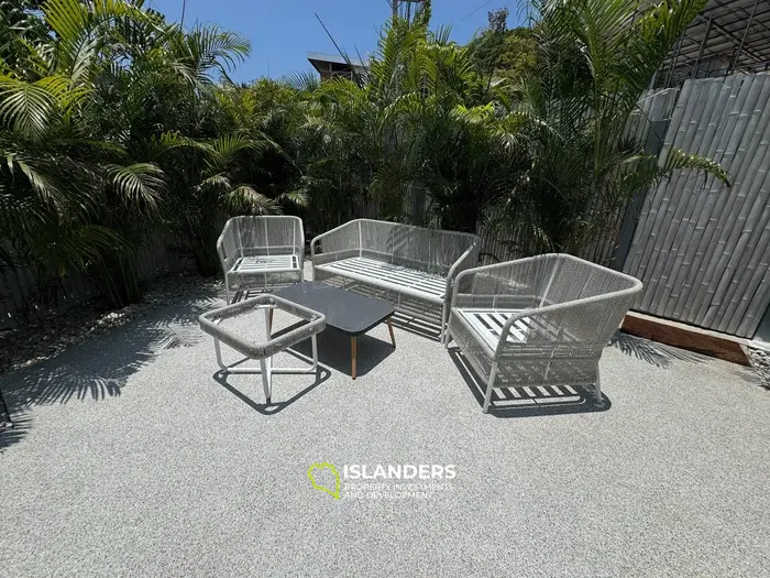 Exquisite Mountain-View 3BD Villa for Sale in  Mae Haad (Koh Phangan)