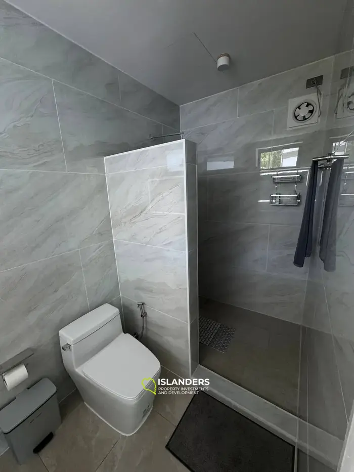 Exquisite Mountain-View 3BD Villa for Sale in  Mae Haad (Koh Phangan)