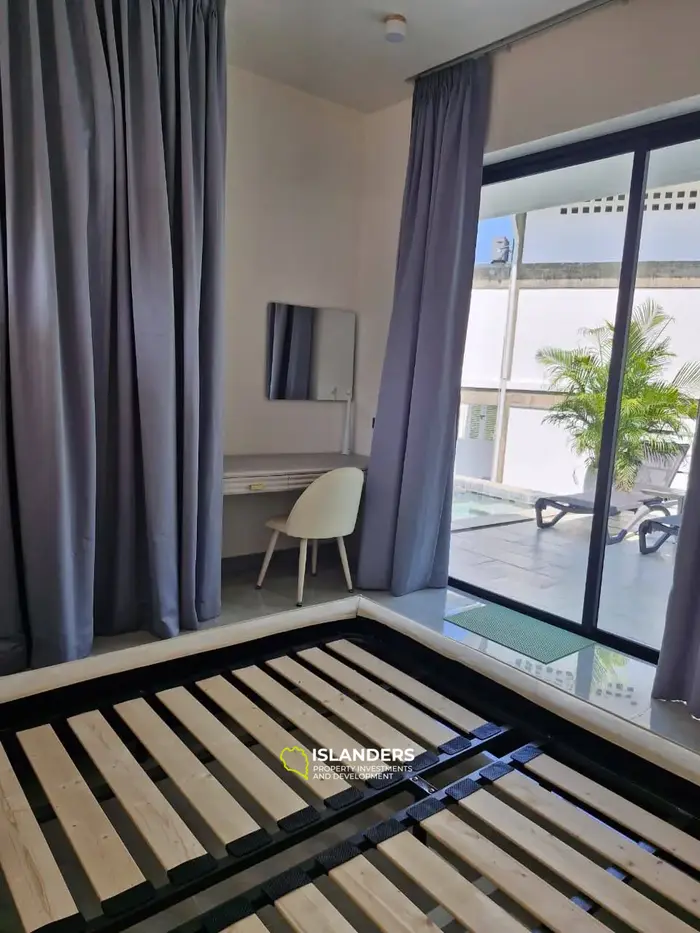 Exquisite Mountain-View 3BD Villa for Sale in  Mae Haad (Koh Phangan)