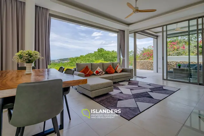 3-bdrm pool villa with large plot and sea view (Bophut)