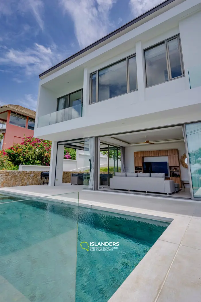 3-bdrm pool villa with large plot and sea view (Bophut)