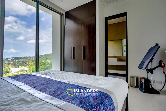 3-bdrm pool villa with large plot and sea view (Bophut)