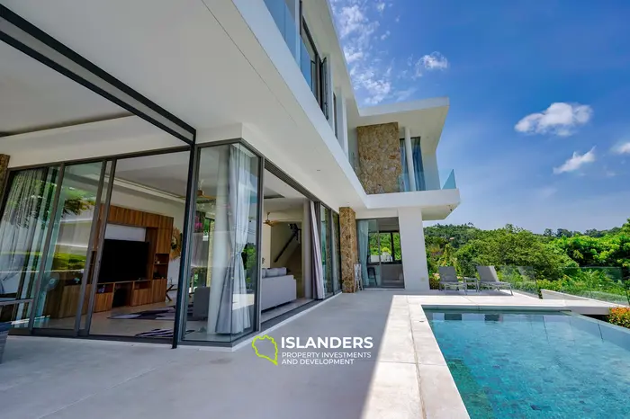 3-bdrm pool villa with large plot and sea view (Bophut)