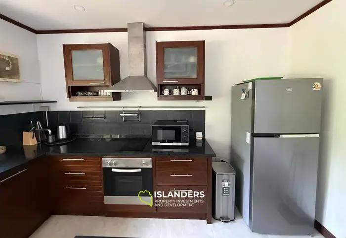 Comfortable 4-bdrm pool villa in a sought-after area (Maenam)