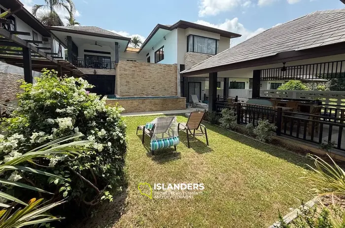 Comfortable 4-bdrm pool villa in a sought-after area (Maenam)