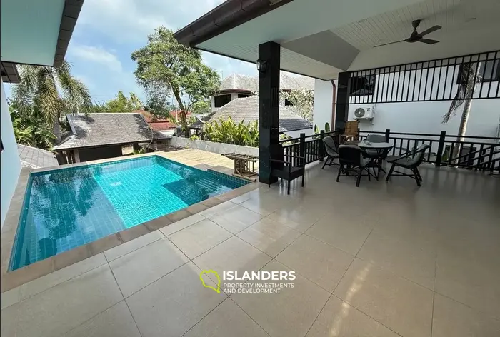 Comfortable 4-bdrm pool villa in a sought-after area (Maenam)