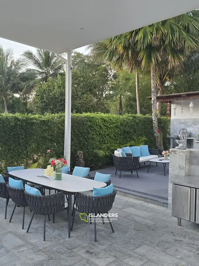 Modern 3-bedroom pool villa